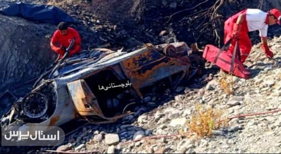 واژگونی سواری پژو محور نیکشهر به چابهار با یک فوتی