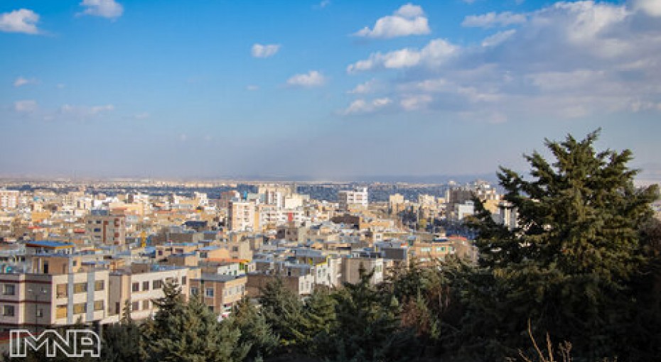 آلودگی هوا زمستان و تابستان نمی‌شناسد و در طول سال چهره آسمان را کدر می‌کند، بنابراین آمار و میزان آلایندگی‌ها برای شهروندان مهم است تا بدانند هر روز شاخص کیفی شهرها در چه سطحی قرار دارد، براین‌اساس امروز وضعیت هوای دو شهر ناسالم و آلوده و هوای ۲۱ شهر سالم و پاک است.