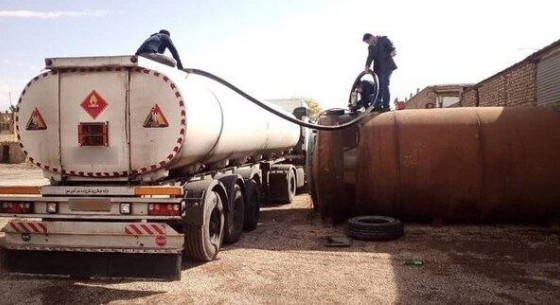 پارچه و گازوئیل‌های قاچاق در زاهدان توقیف شد