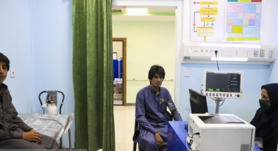 معاون درمان وزارت بهداشت، در سفر به زاهدان تاکید کرد: